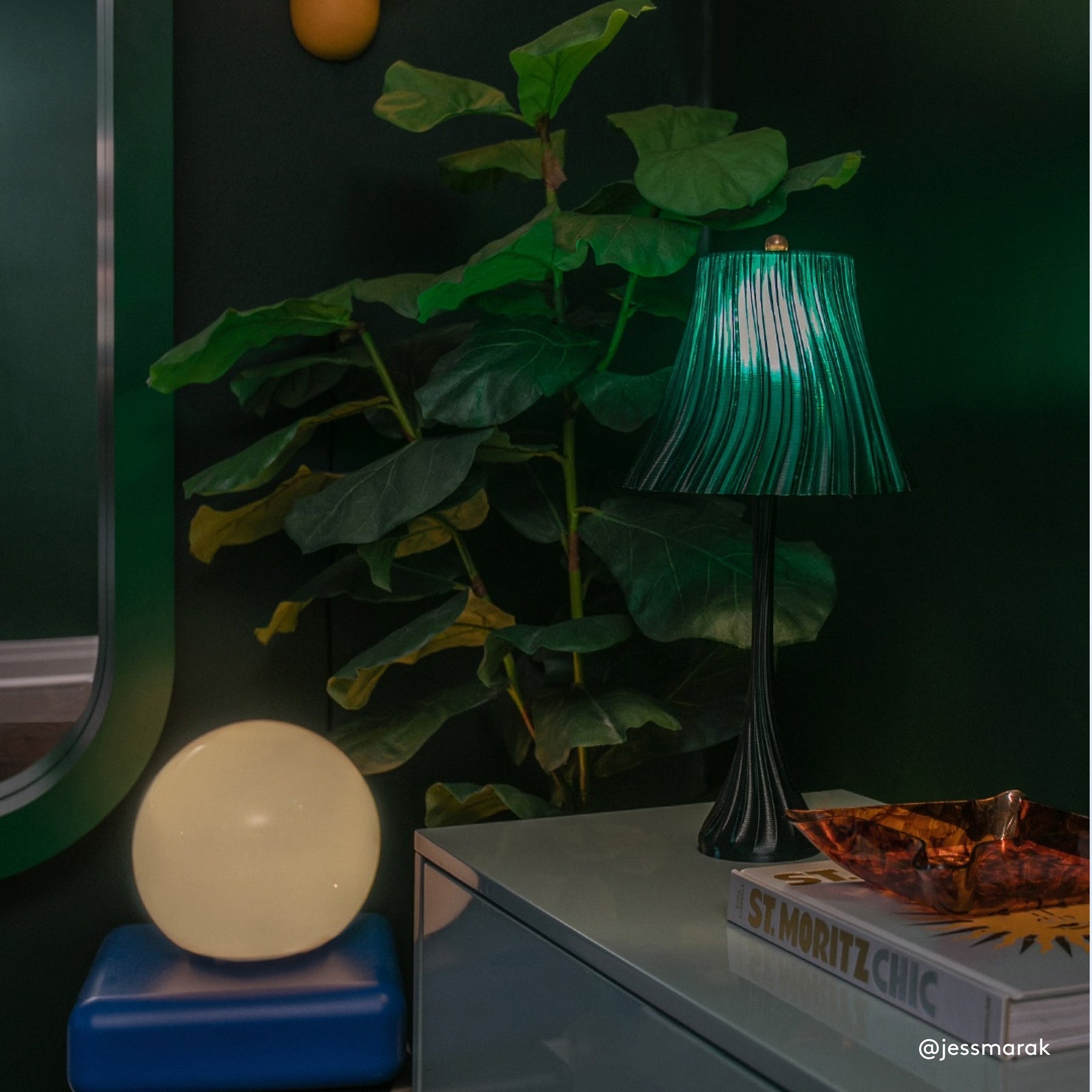 Pleat Table Lamp