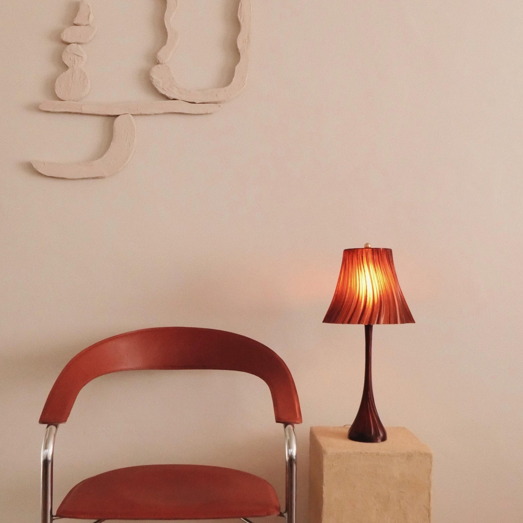Pleat Table Lamp