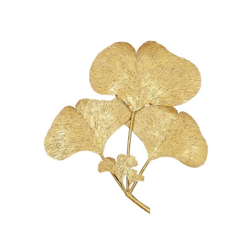 Elegant Gold Ginkgo Leaf Wall Art